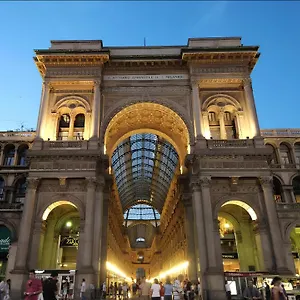  Appartamento Gardone - Ampio Con 2 Da Letto - Comodo Per Duomo!